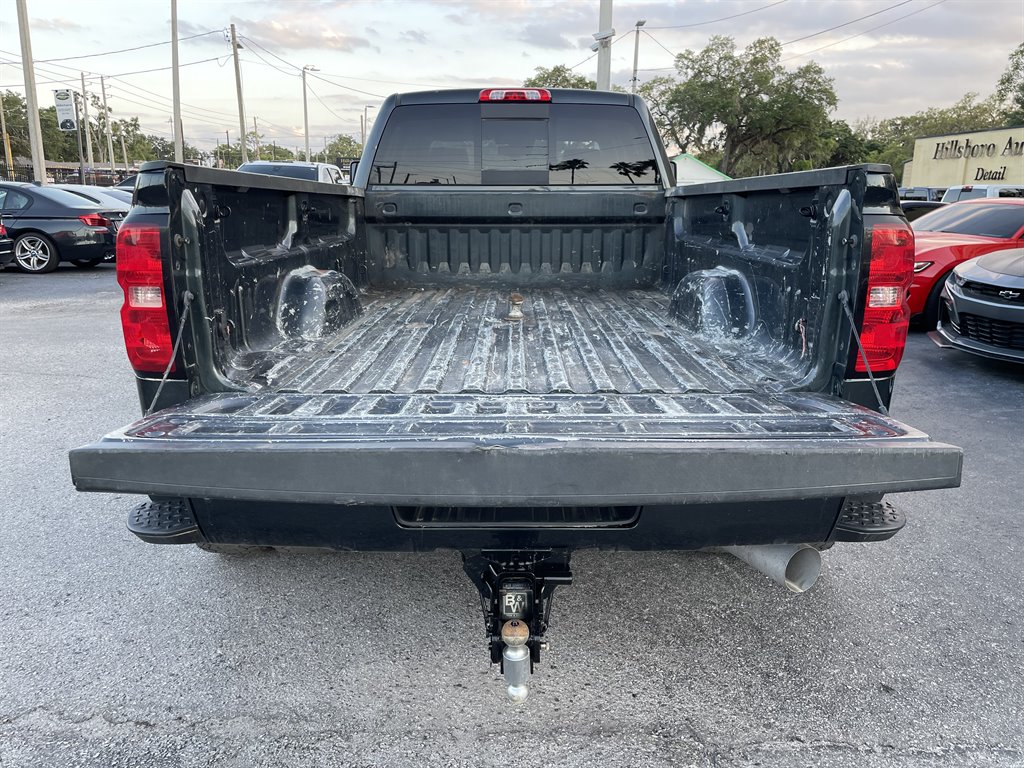 2017 Chevrolet Silverado 3500HD High Country - Photo 40