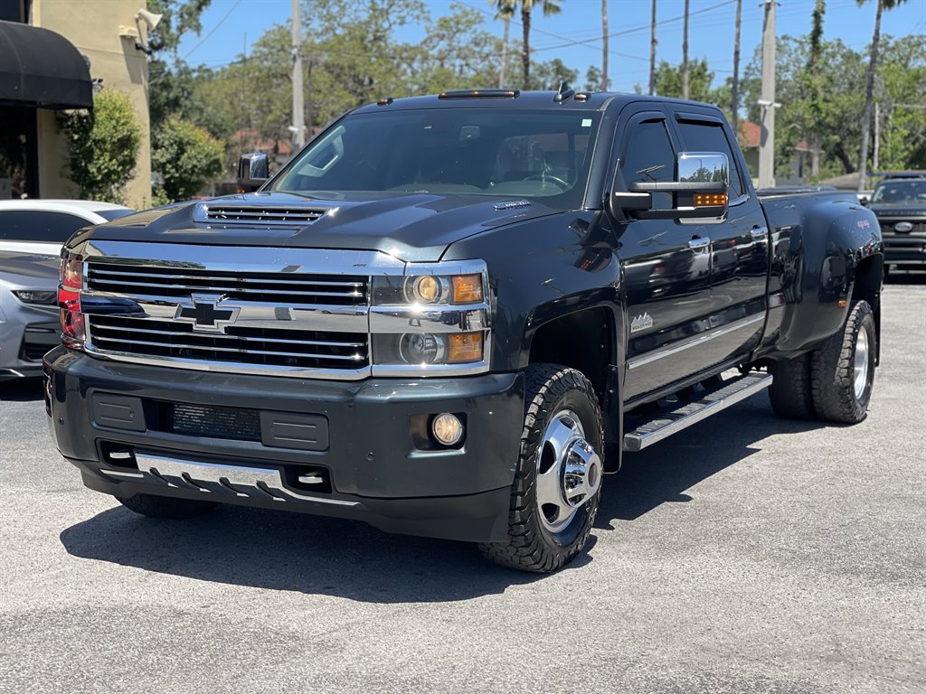 2017 Chevrolet Silverado 3500HD High Country - Photo 11