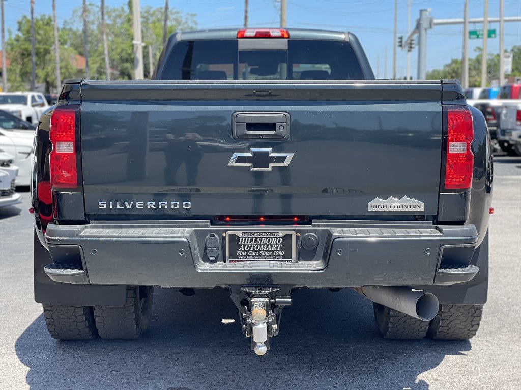 2017 Chevrolet Silverado 3500HD High Country - Photo 18