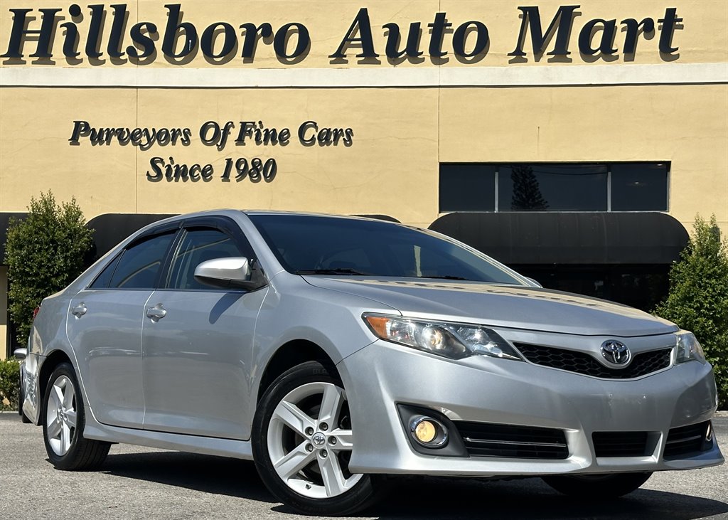 2013 Toyota Camry SE
