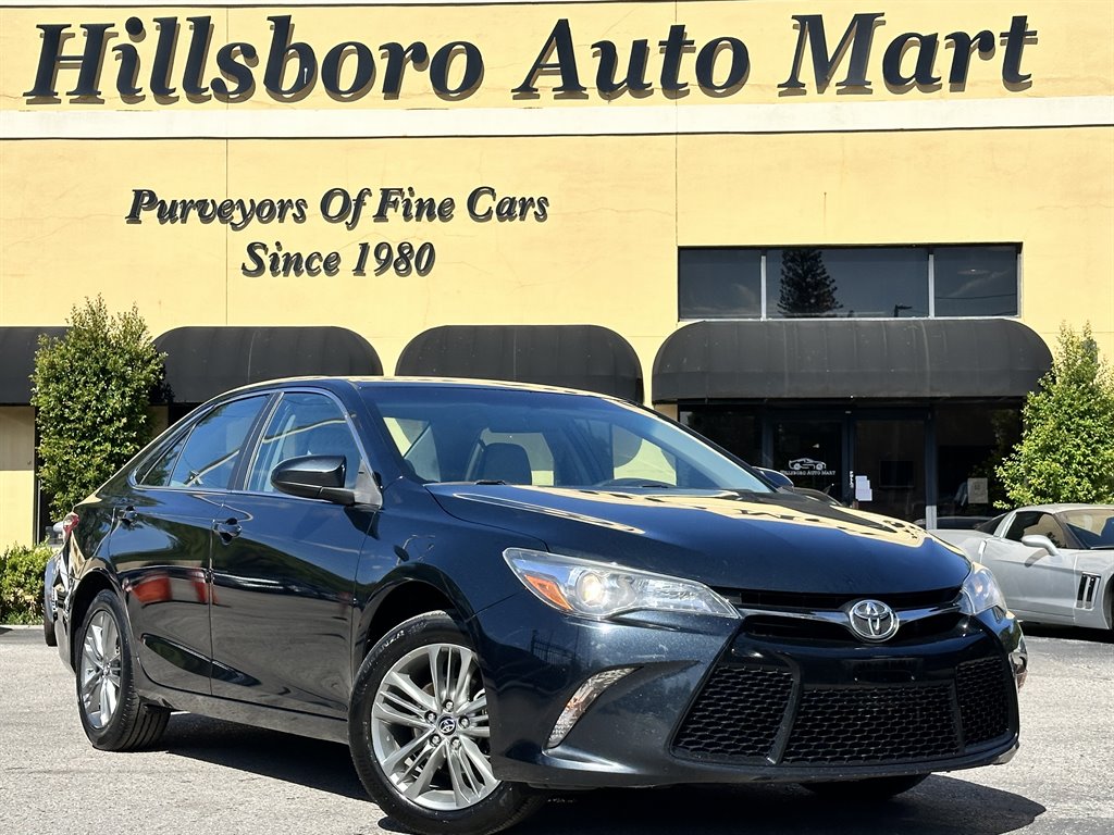 2017 Toyota Camry SE
