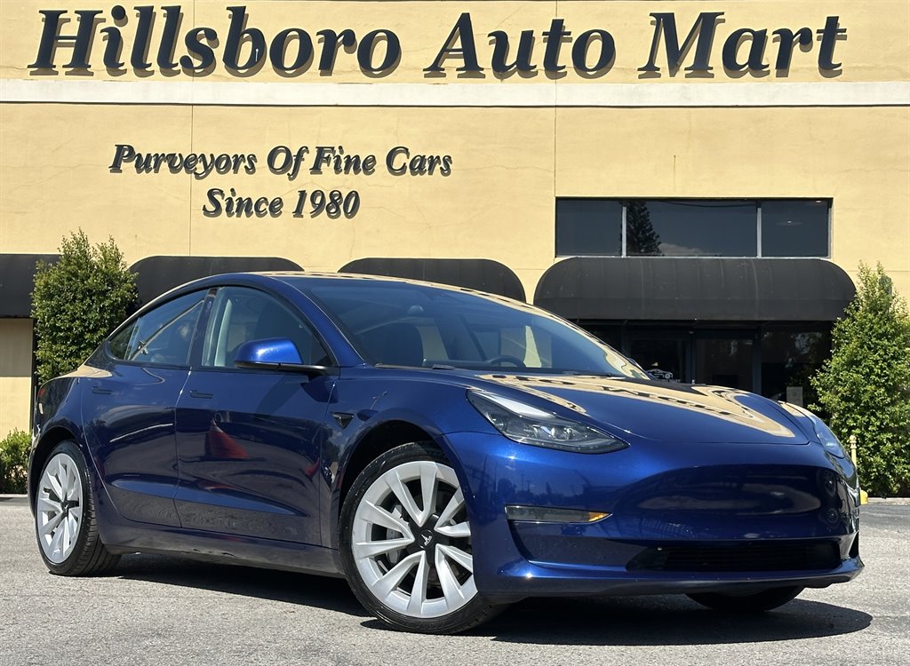 2022 Tesla Model 3 Base