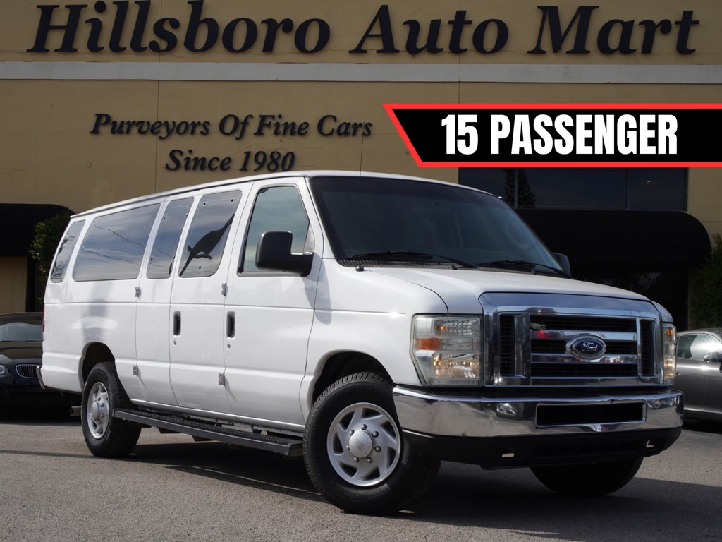 2011 Ford E-Series Econoline Wagon XLT