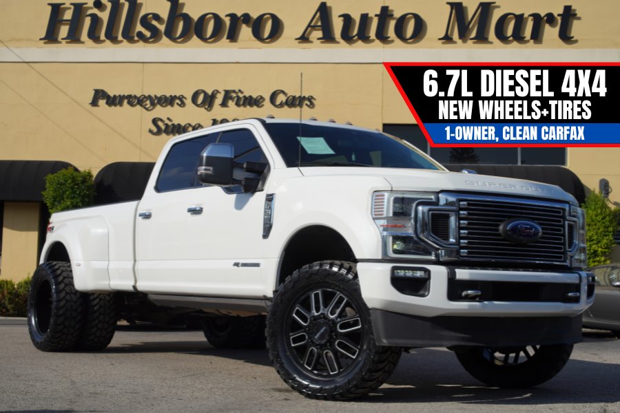 2022 Ford F-350 Super Duty Platinum's photo