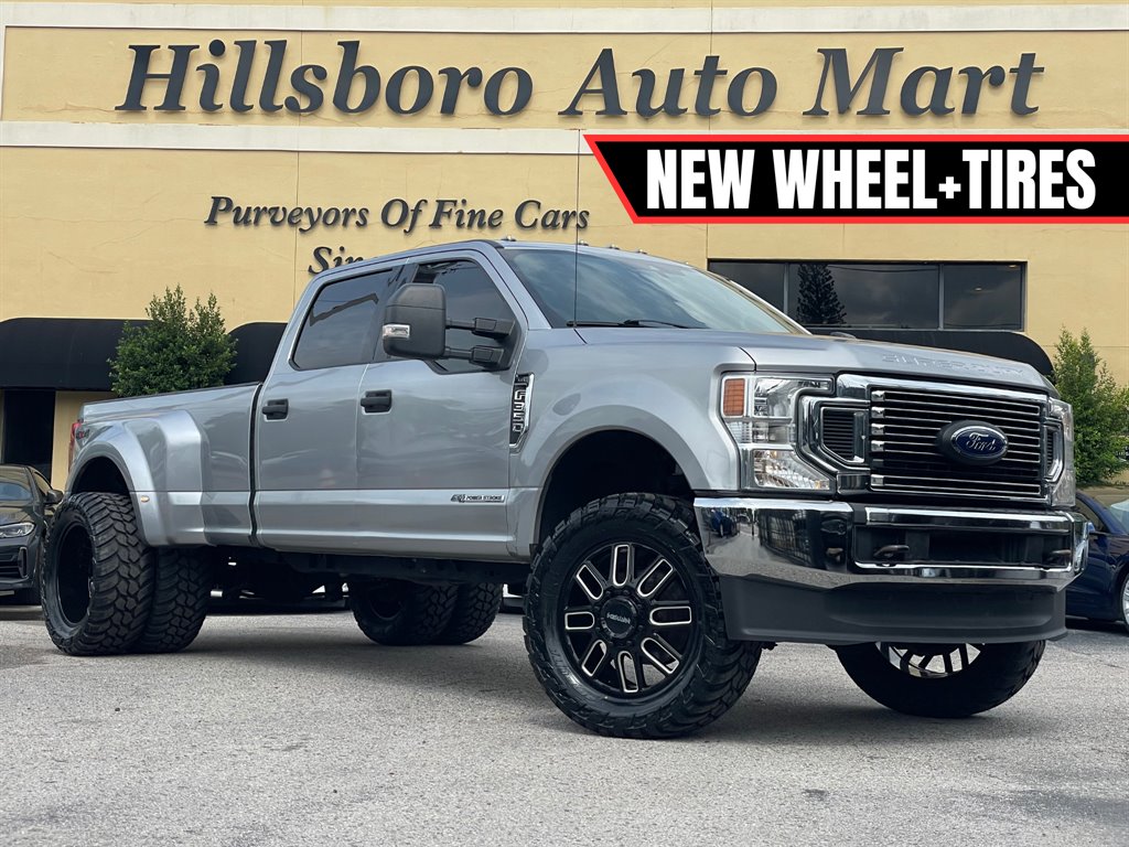2020 Ford F-350 XLT 4x4 Crew Cab 8' Box DRW's photo