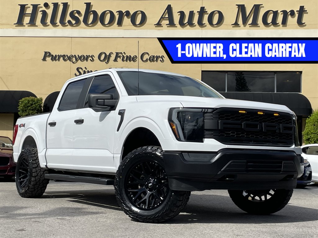 2022 Ford F-150 XL's photo