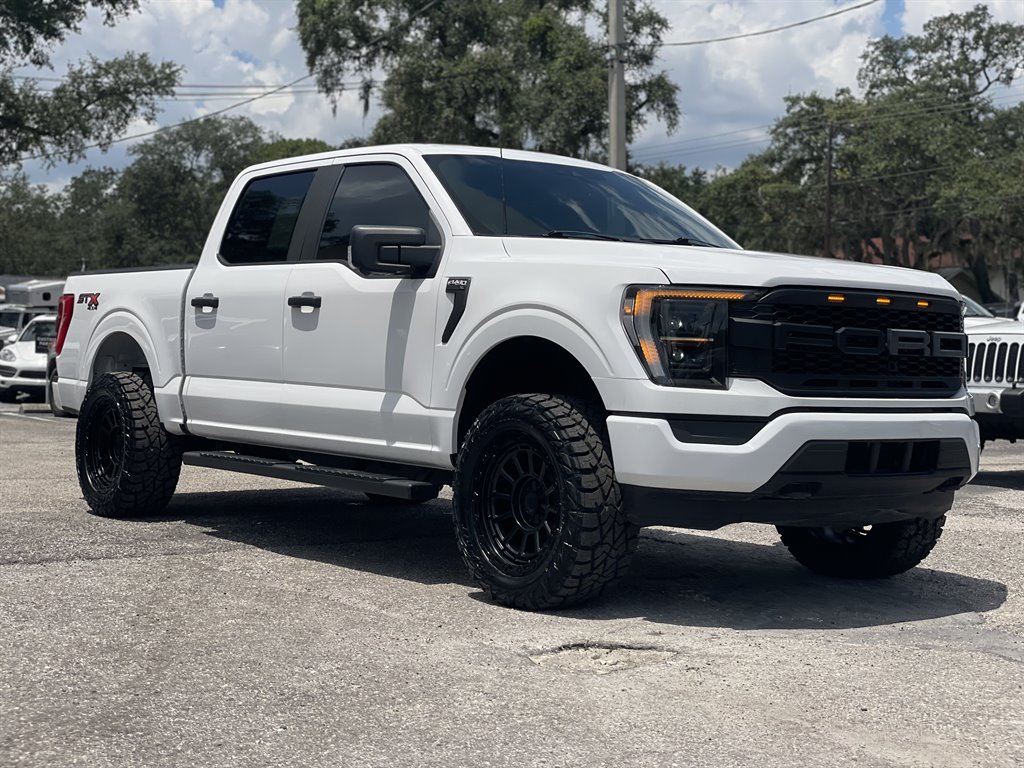 2022 Ford F-150 XL - Photo 10
