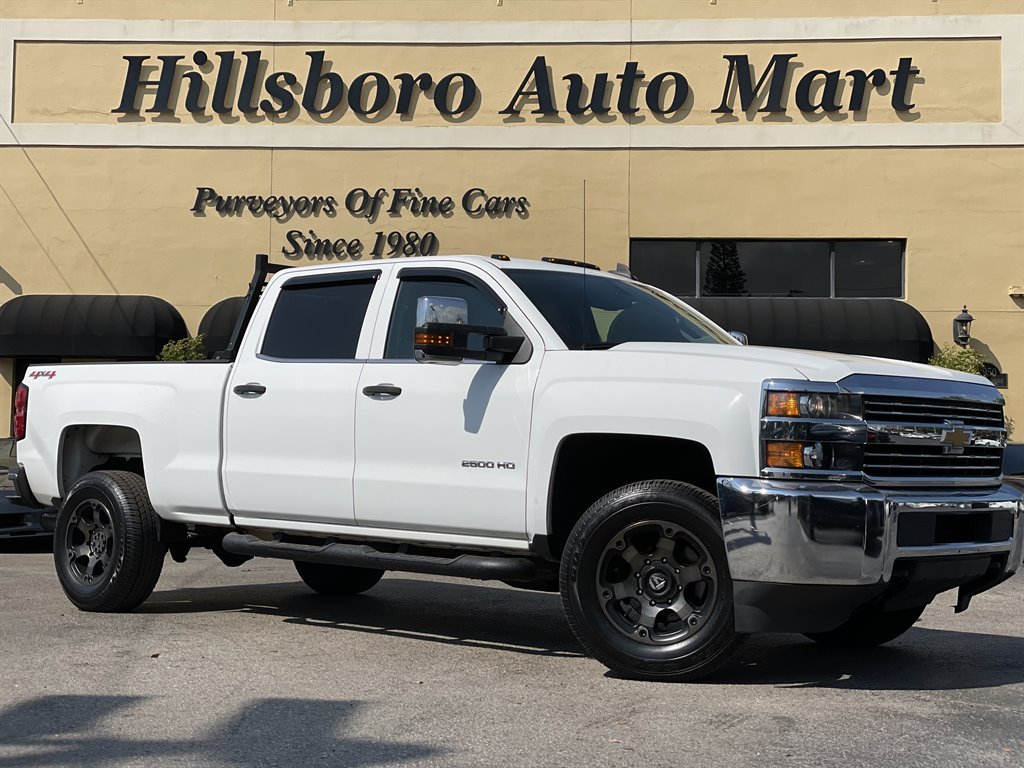 2015 Chevrolet Silverado HD Work Truck 4WD Crew Cab Standard Box's photo