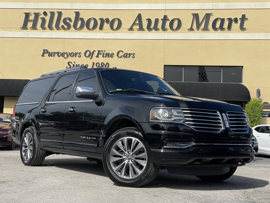 2016 Lincoln Navigator Select